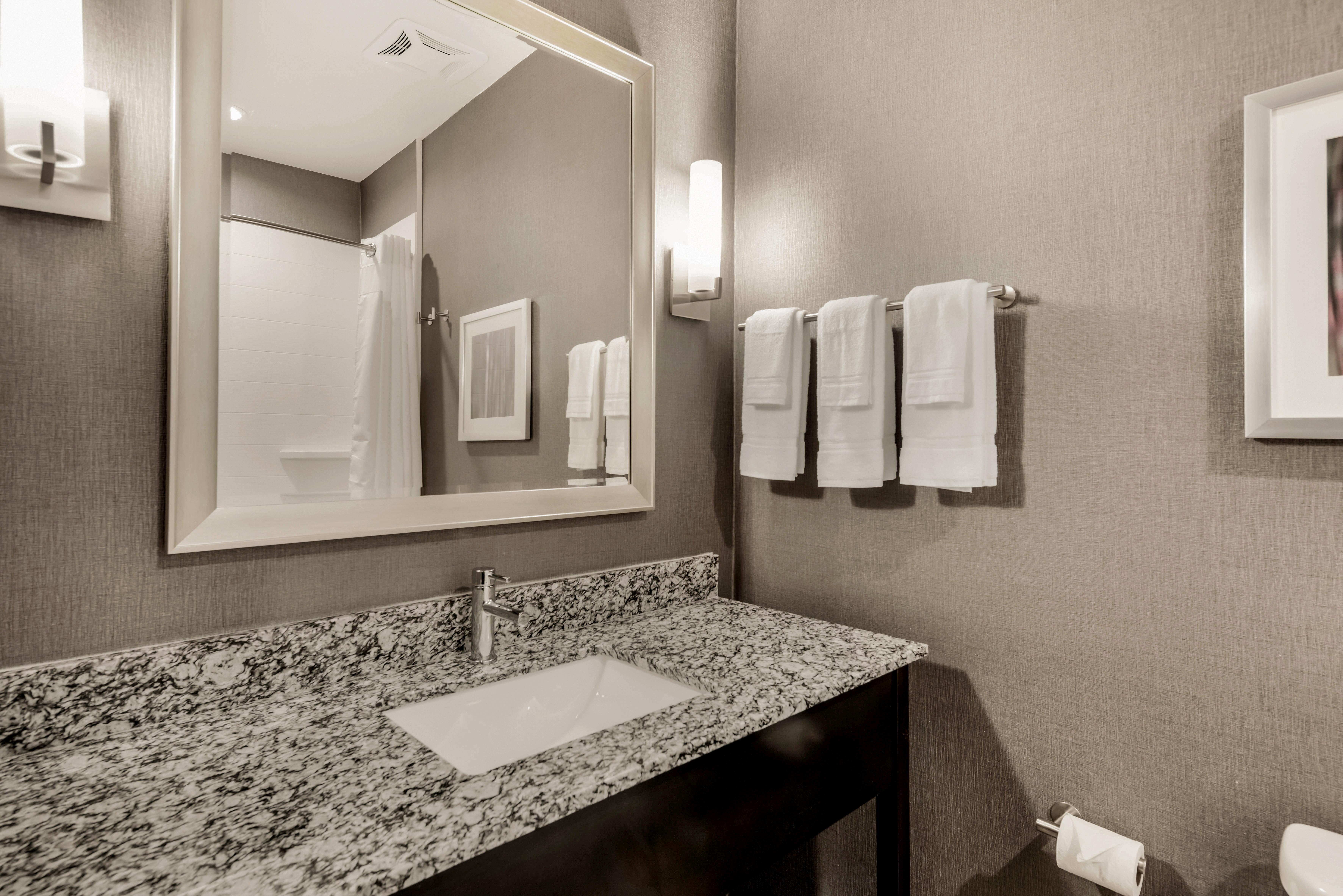 Holiday Inn Hotel & Suites Silicon Valley - Milpitas By Ihg Eksteriør bilde
