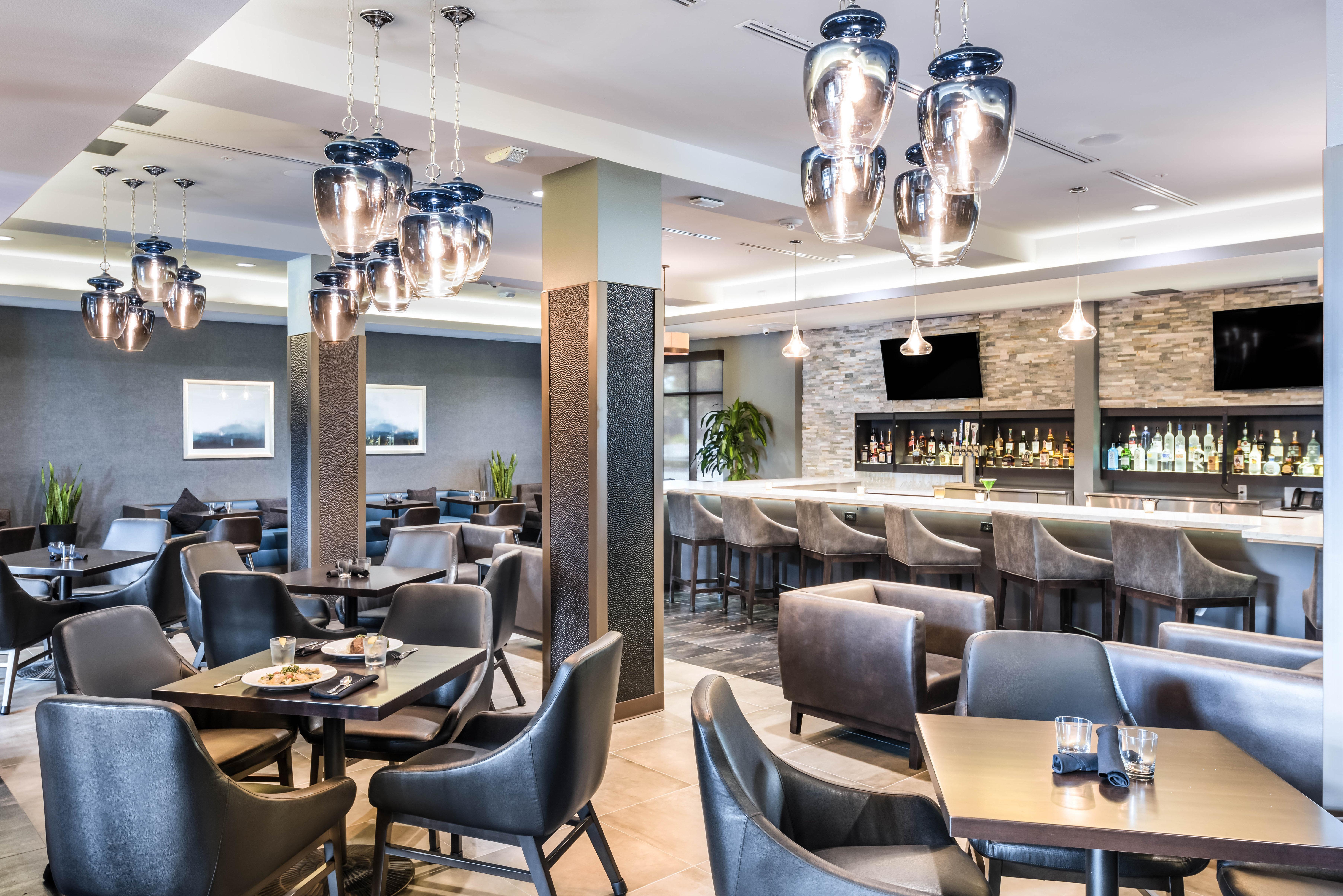 Holiday Inn Hotel & Suites Silicon Valley - Milpitas By Ihg Eksteriør bilde
