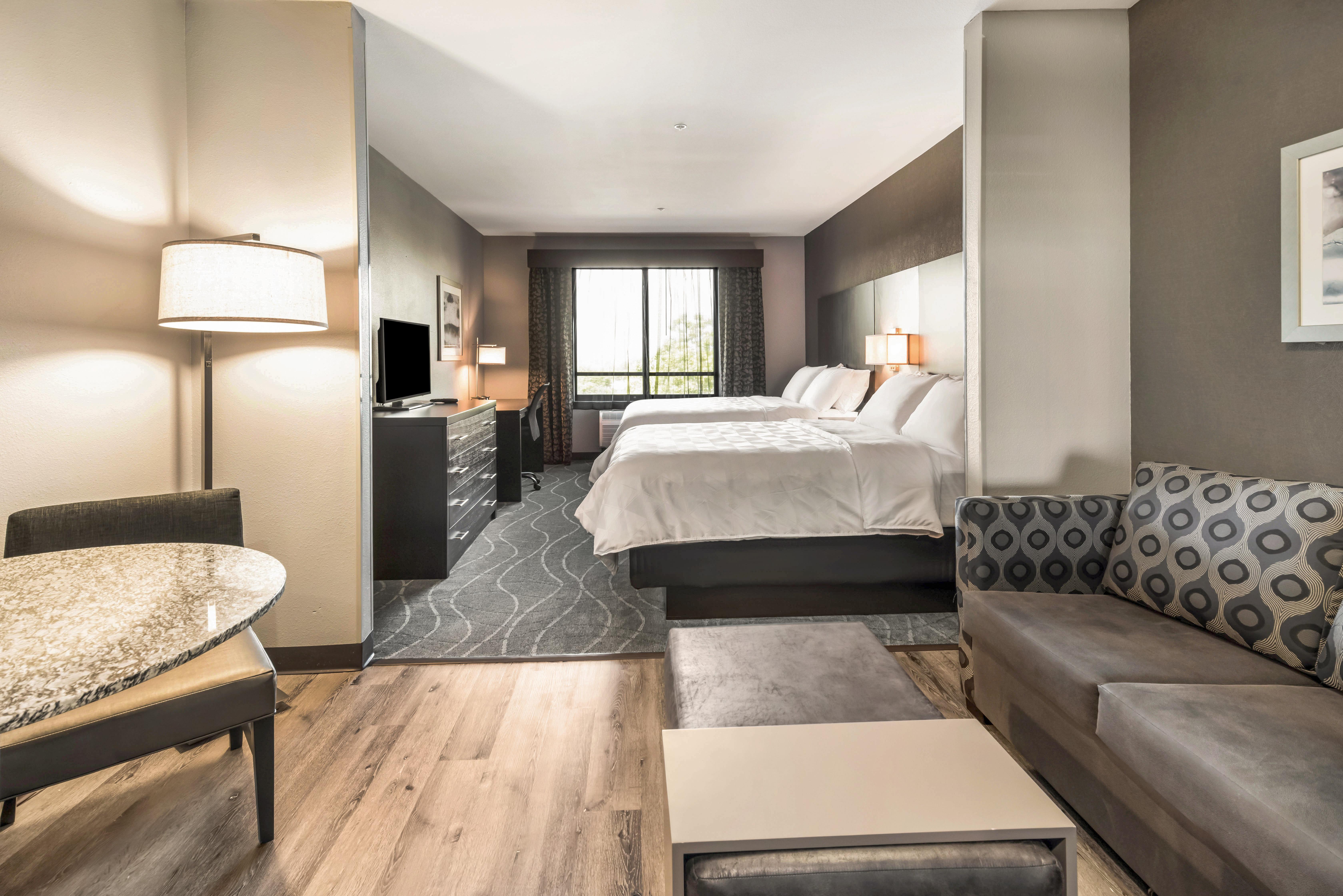 Holiday Inn Hotel & Suites Silicon Valley - Milpitas By Ihg Eksteriør bilde